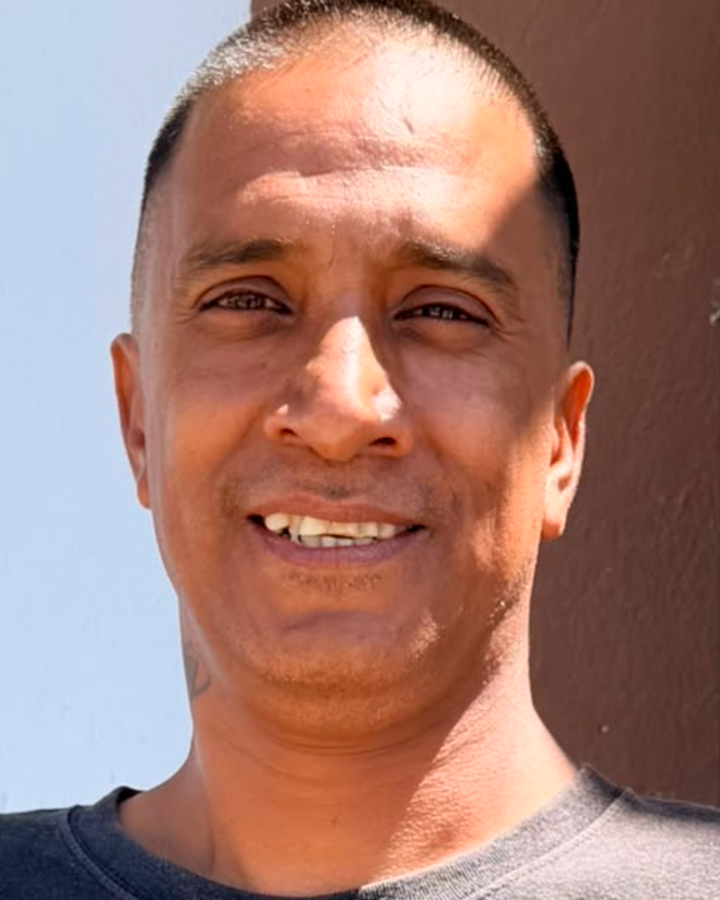 Portrait of Néstor Emilio de León, program participant.